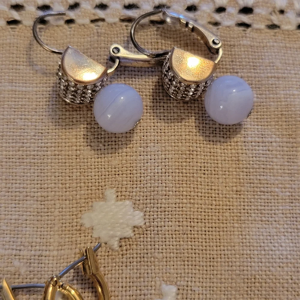 Earring Bundle - Picture 6 of 7